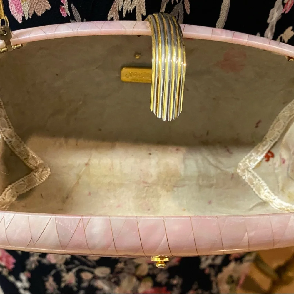 Vtg SAKS FIFTH AVE Italy Pink Mother of Pearl Small Clutch Shoulder Purse - Picture 6 of 7